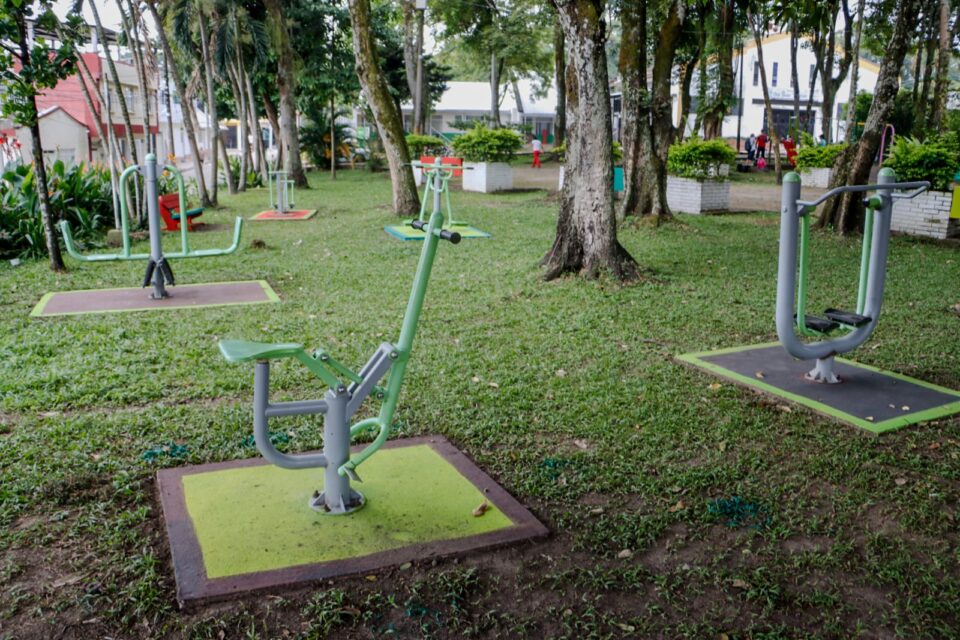 672682862 1391877269635365 7397224205535651932 n