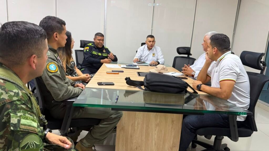 Autoridades ofrecen hasta $25 millones por información sobre amenazas contra la Fuerza Pública en Ibagué 13 IMG 20260811 WA0030