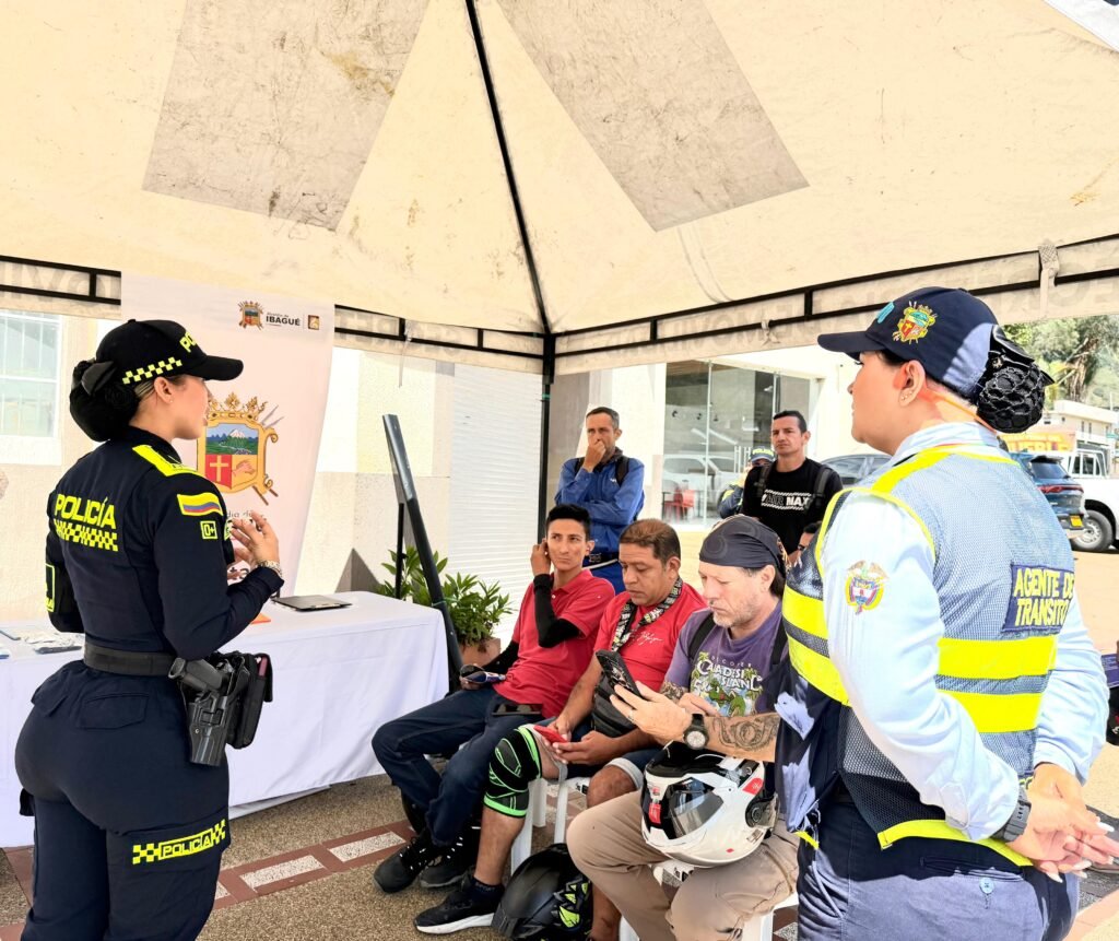 Autoridades refuerzan la seguridad vial con jornada pedagógica en Chapetón 12 sd